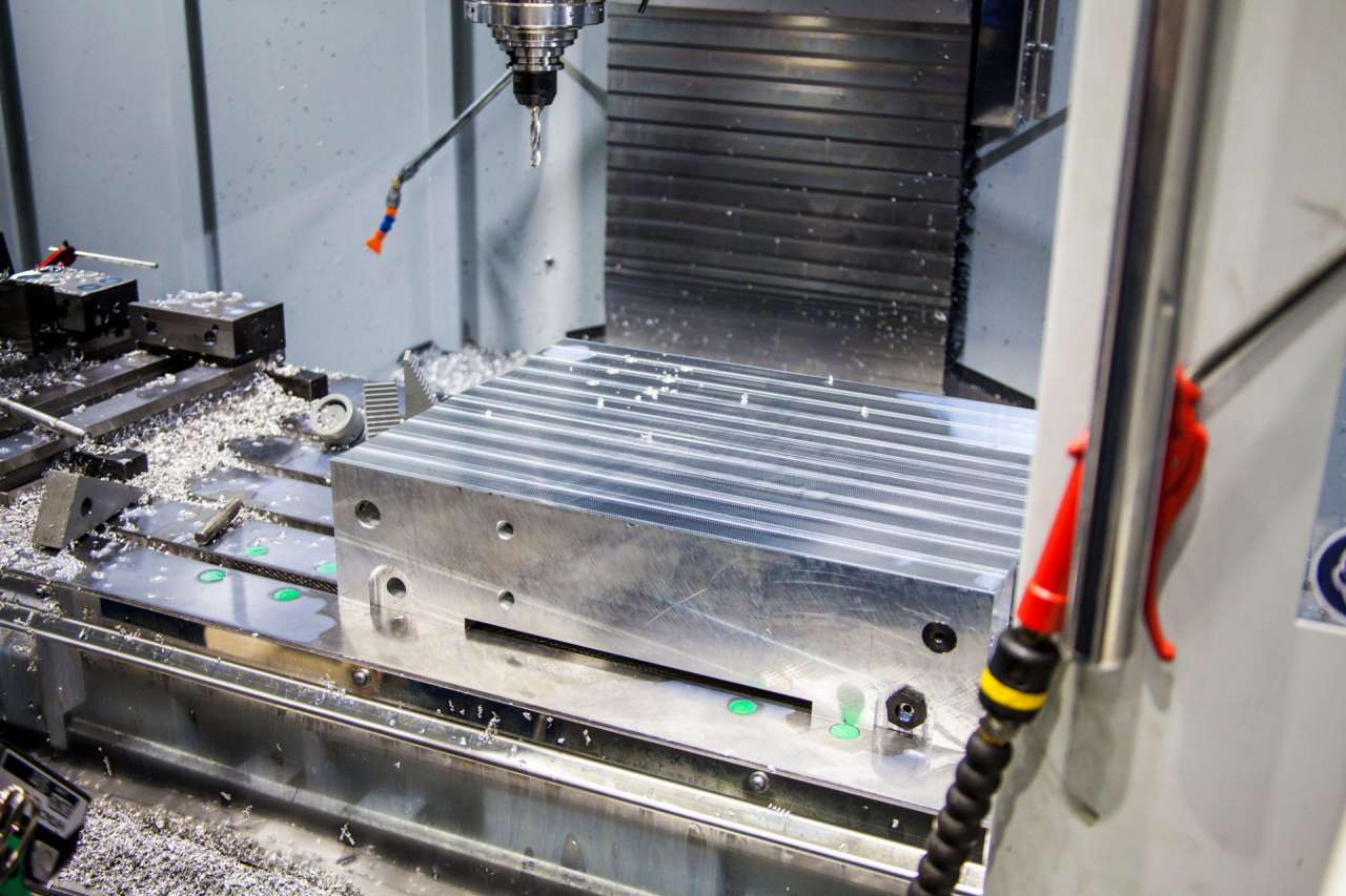 Afbeelding Schipper Technisch Serviceburo Spoedklus: groot maatwerk uit massief aluminium